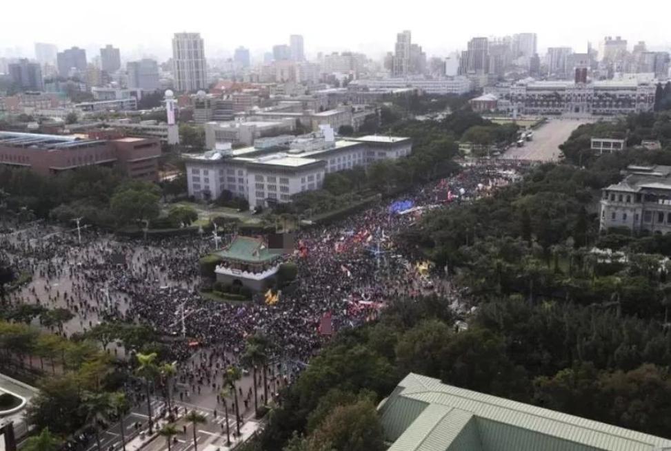 最新台湾秋斗，传统与现代交融的壮丽景象